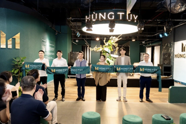 Showroom Hùng Túy Pro Space khai trương tại Mcomplex, Vincom Royal City