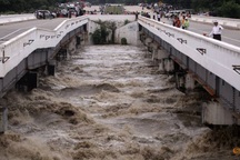 Vỡ đập ở Myanmar, 100 ngôi làng ngập trong nước lũ