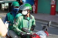 Sau hơn 4 tháng, xe ôm công nghệ được lăn bánh lại tại TPHCM