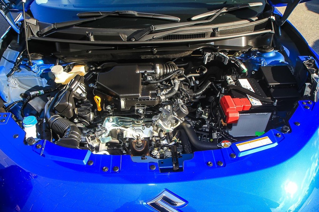 Hãng hé lộ Suzuki Swift sắp quay lại Việt Nam, giá bán có thể là rào cản - 4 Hãng hé lộ Suzuki Swift sắp quay lại Việt Nam, giá bán có thể là rào cản - 4