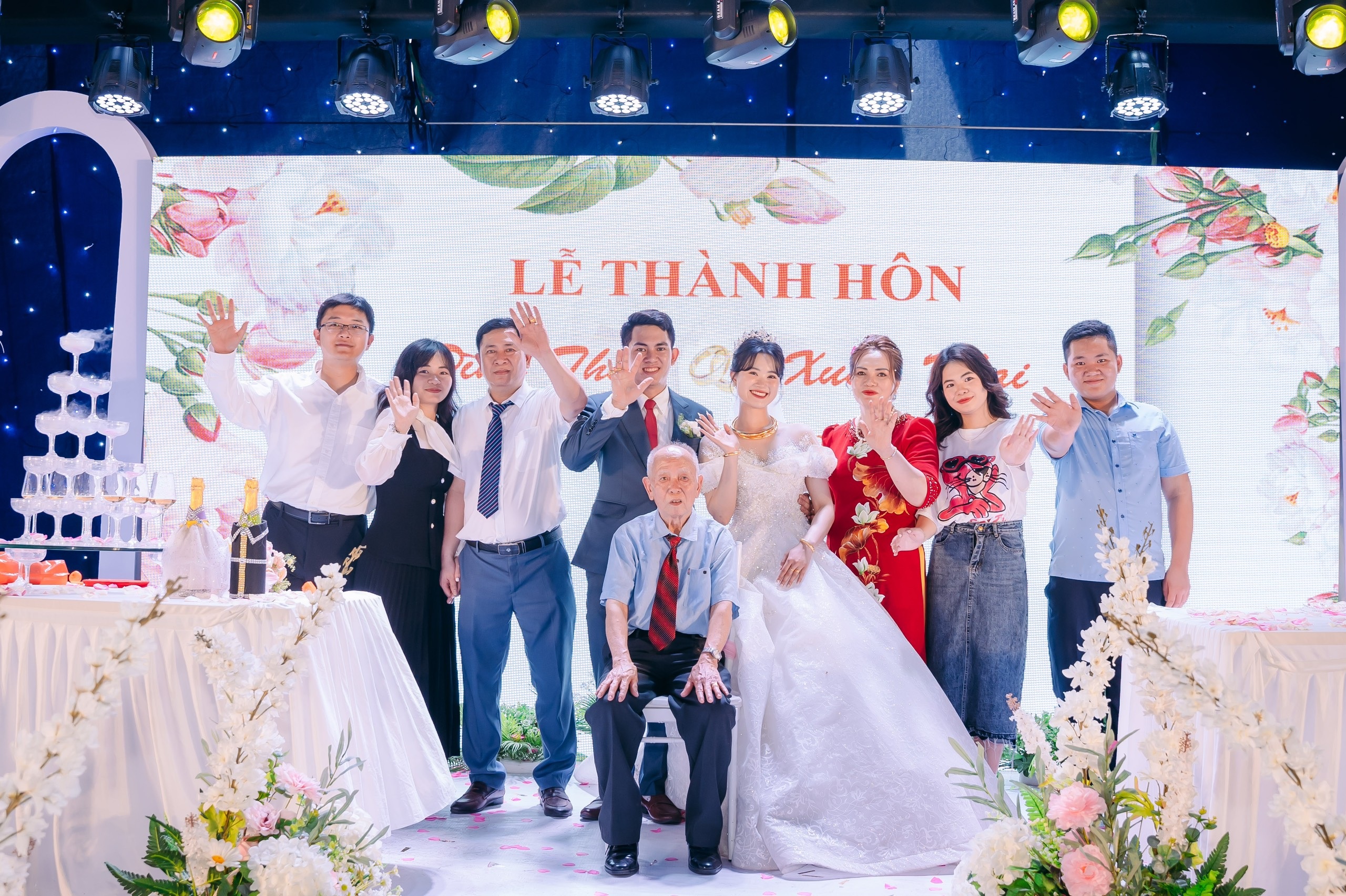 Cô gái Việt kể chuyện làm dâu Trung Quốc: Vẫn được ngủ nướng và chỉ rửa bát - 3 Cô gái Việt kể chuyện làm dâu Trung Quốc: Vẫn được ngủ nướng và chỉ rửa bát - 3