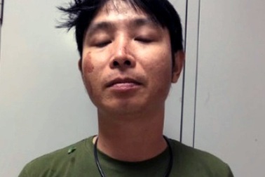 Hà Nội: Dùng bẫy điện giết vợ bất thành, gã nghiện nghi dùng kéo gây án