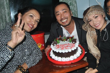 Sinh nhật đáng nhớ của đạo diễn Nguyễn Quang Dũng