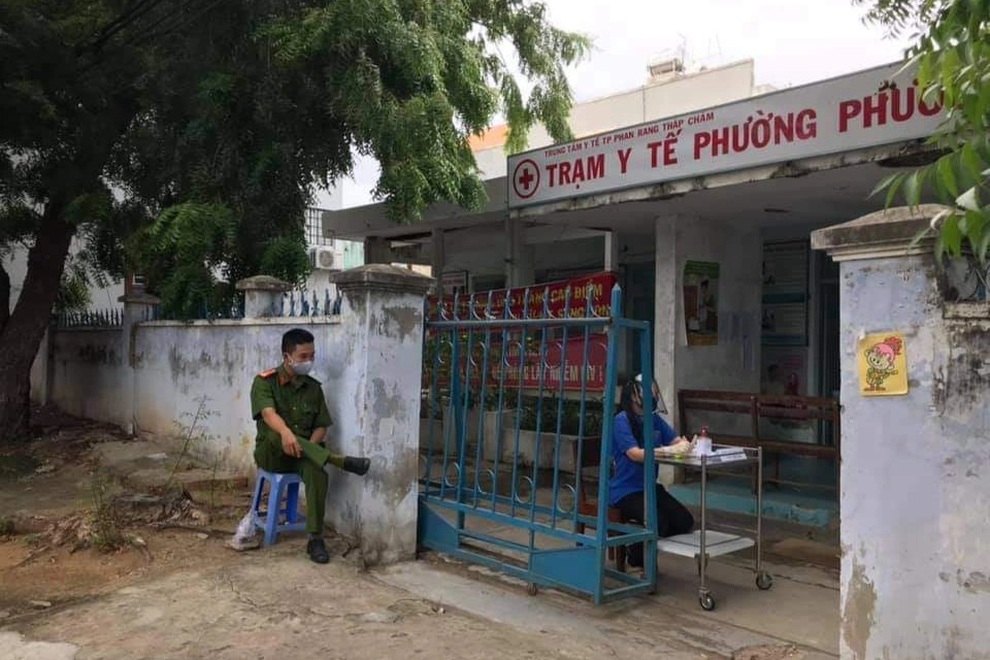 Bắt tài xế từ TPHCM về Ninh Thuận dự đám giỗ, lây Covid-19 cho 4 người - 2 Bắt tài xế từ TPHCM về Ninh Thuận dự đám giỗ, lây Covid-19 cho 4 người - 2