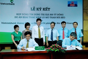 Vietcombank tài trợ 800 tỷ đồng cho mỏ than Núi Béo