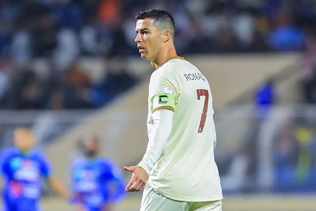 Đồng đội ở Saudi Arabia thừa nhận một điều về C.Ronaldo - 1 Đồng đội ở Saudi Arabia thừa nhận một điều về C.Ronaldo - 1