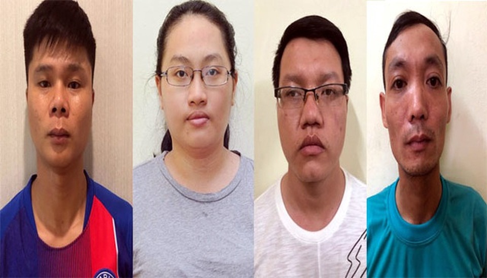Hà Nội: Truy tố 5 bị can trong đường dây làm giả sổ tạm trú - 1 Hà Nội: Truy tố 5 bị can trong đường dây làm giả sổ tạm trú - 1