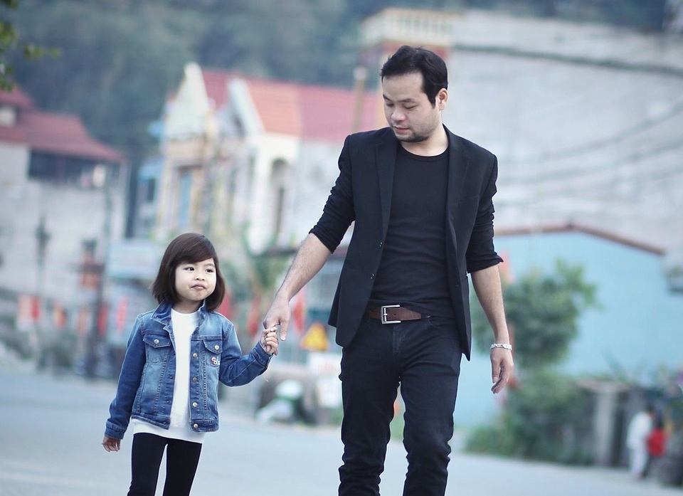 Chuyện về cha con người Tày vượt 150km xuống Thủ đô luyện tiếng Anh - 4 Chuyện về cha con người Tày vượt 150km xuống Thủ đô luyện tiếng Anh - 4