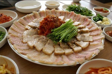 Đặc sản cá đuối lên men bốc mùi như… mùi nước tiểu