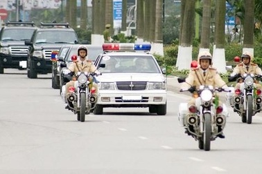 Không nhường đường cho xe ưu tiên bị xử phạt như thế nào?