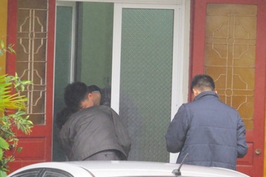 Cả 3 phòng Phó chủ tịch quận bị trộm xâm nhập