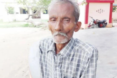 Cụ ông 20 năm không tắm rửa và lý do khiến ai cũng bất ngờ