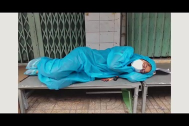 Ấm lại vòng tay - Ngọc Sơn