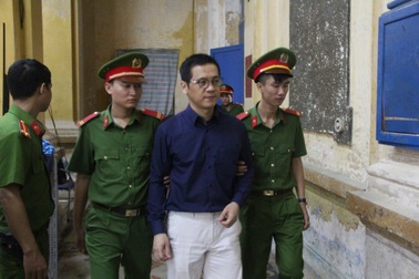 Chi cục thuế quận 3 “giúp” Hứa Thị Phấn trốn thuế hơn 177 tỉ đồng?