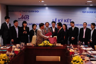 MB và Viettel hợp tác triển khai hệ thống quản lý quan hệ khách hàng