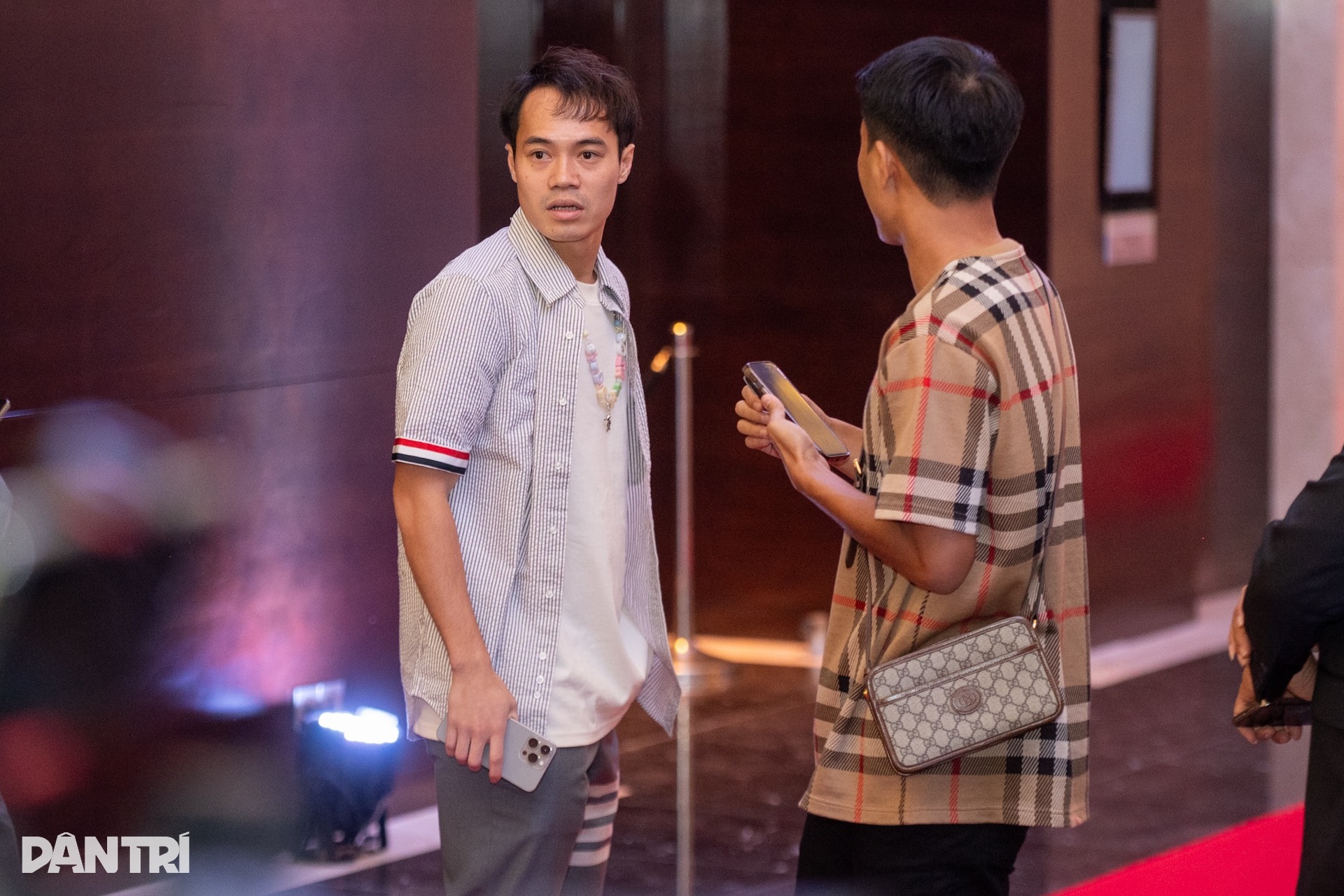 Đám cưới Quang Hải: Cô dâu - chú rể bất ngờ thông báo có em bé - 7 Đám cưới Quang Hải: Cô dâu - chú rể bất ngờ thông báo có em bé - 7