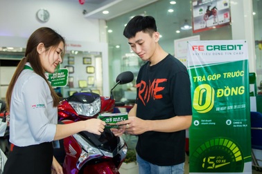 Khách hàng FE CREDIT được miễn giảm lãi, gia hạn thời hạn vay 4 tháng