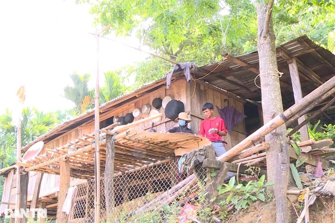 Khu tái định cư khang trang bị bỏ hoang gần 10 năm - 6 Khu tái định cư khang trang bị bỏ hoang gần 10 năm - 6