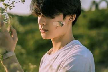 Chân dung chàng trai 9x đẹp như nam chính phim tình cảm lãng mạn