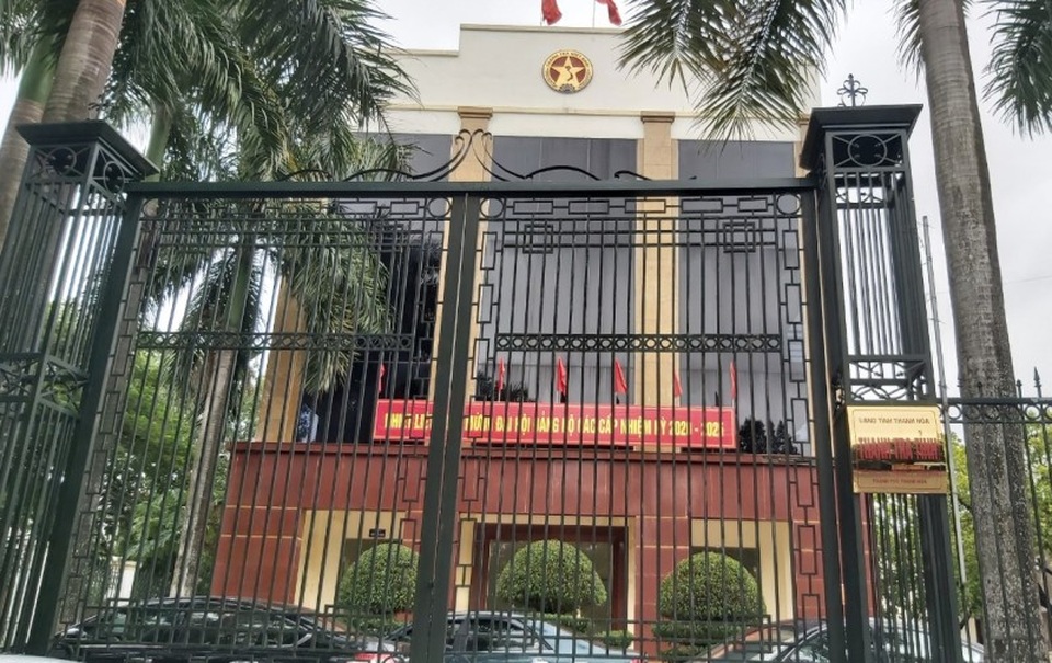Còn tình trạng yêu cầu doanh nghiệp, người dân chung chi - 1 Còn tình trạng yêu cầu doanh nghiệp, người dân chung chi - 1