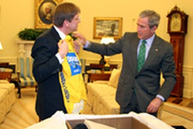 Chuyện quà cáp của giới lãnh đạo Mỹ 