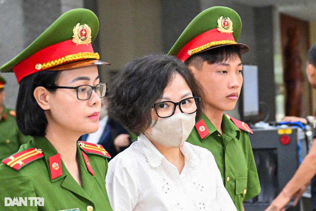 Trịnh Văn Quyết bồi thường, khi nào bị hại được nhận lại tiền? - 3 Trịnh Văn Quyết bồi thường, khi nào bị hại được nhận lại tiền? - 3