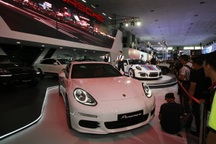 Giới siêu giàu Việt sẽ tăng nhanh nhất thế giới trong 10 năm tới