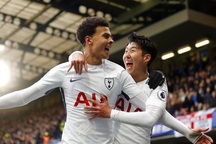 Chelsea 1-3 Tottenham: Alli "đánh sập" Stamford Bridge