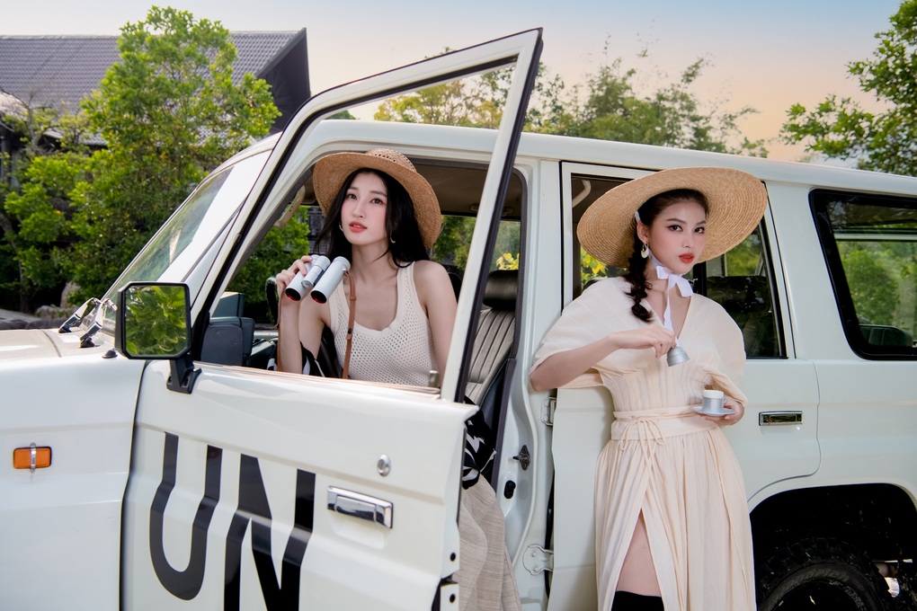 Hai nàng hậu Phương Nhi, Ngọc Thảo lần đầu trải nghiệm thiền cà phê - 5 Hai nàng hậu Phương Nhi, Ngọc Thảo lần đầu trải nghiệm thiền cà phê - 5