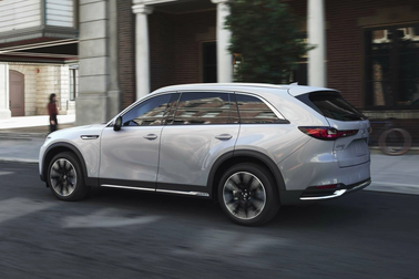 Mazda CX-8 sắp bị "khai tử", thay thế bằng CX-80 với ngập tràn công nghệ
