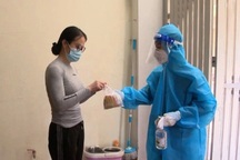 F0 bị "đánh đố" khi xin giấy nghỉ việc hưởng bảo hiểm, nhà quản lý nói gì?