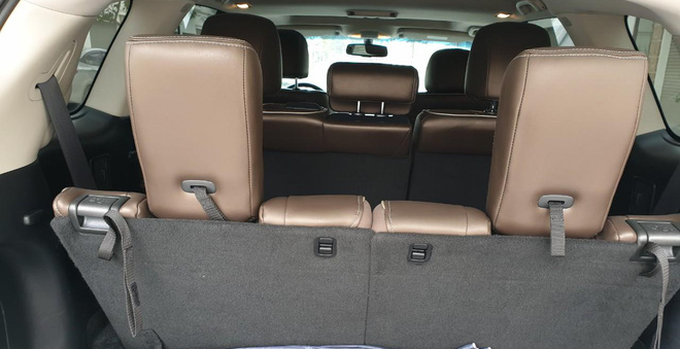 Mới chạy 50.000km, xe Infiniti QX60 2017 được rao bán giá lỗ 1 tỷ so với xe cùng đời - Ảnh 5. Mới chạy 50.000km, xe Infiniti QX60 2017 được rao bán giá lỗ 1 tỷ so với xe cùng đời - Ảnh 5.
