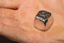 Kim loại đắt nhất hành tinh, gấp 6 lần vàng, tăng giá 12 lần chỉ trong 4 năm