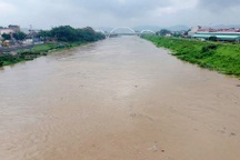 Bao giờ miền Bắc giảm mưa lớn?