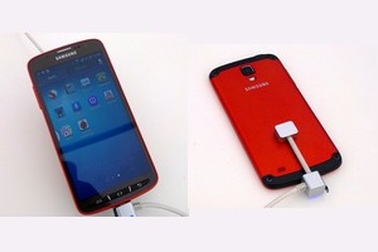 Lộ diện ảnh thực tế Galaxy S4 phiên bản chống nước, chống bụi