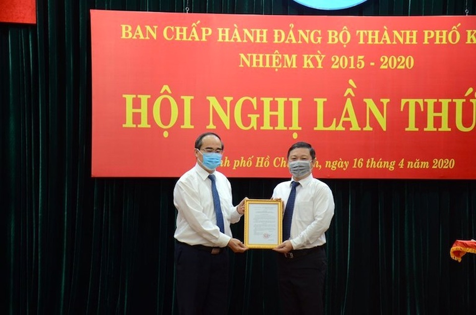 Phê chuẩn kết quả bầu Phó Chủ tịch UBND TPHCM - 1 Phê chuẩn kết quả bầu Phó Chủ tịch UBND TPHCM - 1