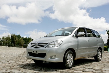 Thị trường ô tô lắp ráp trong nước: Chờ đỉnh mới