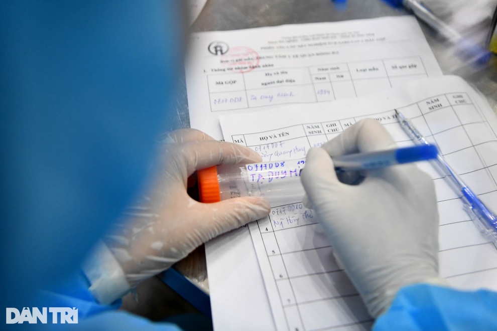 Sáng 22/7, thêm 2.967 ca Covid-19, Việt Nam vượt 71.000 bệnh nhân - 1 Sáng 22/7, thêm 2.967 ca Covid-19, Việt Nam vượt 71.000 bệnh nhân - 1