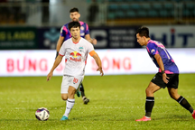 HA Gia Lai nhọc nhằn vượt qua đội bóng của Lê Huỳnh Đức