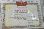 Cô giáo Nghệ An xúc động khi nhận "giấy khen" đặc biệt từ học trò