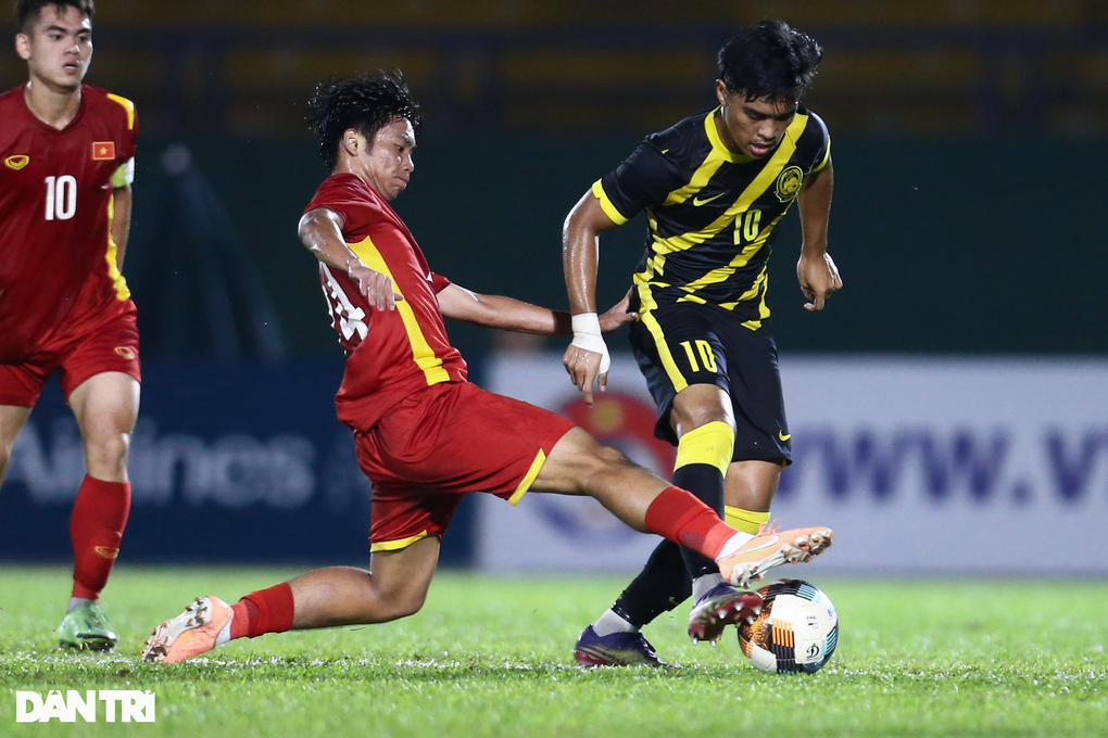 Thắng Malaysia, U19 Việt Nam đặt chân vào trận chung kết giải U19 quốc tế - 2 Thắng Malaysia, U19 Việt Nam đặt chân vào trận chung kết giải U19 quốc tế - 2