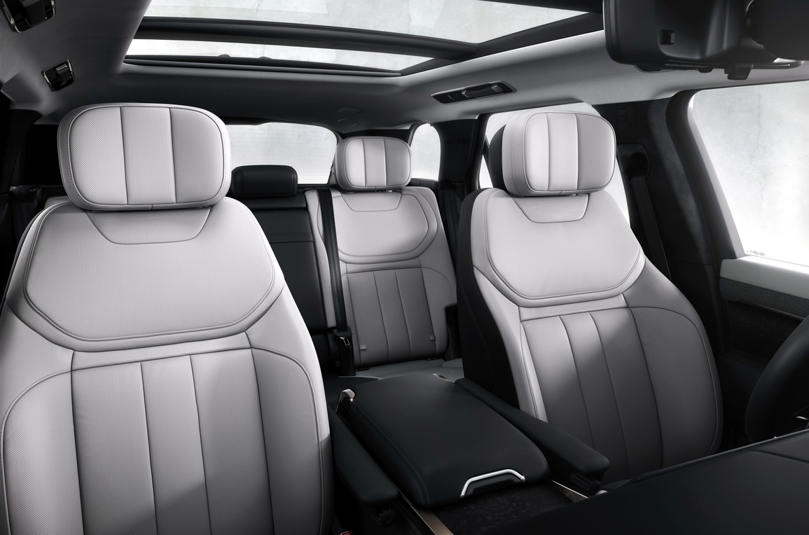 Range Rover Sport mới ra mắt bằng màn trình diễn ngoạn mục - 17 Range Rover Sport mới ra mắt bằng màn trình diễn ngoạn mục - 17