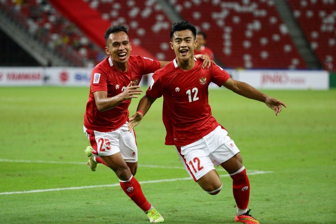 CĐV Indonesia: Ký ngay hợp đồng 10 năm với Shin Tae Yong - 2 CĐV Indonesia: Ký ngay hợp đồng 10 năm với Shin Tae Yong - 2