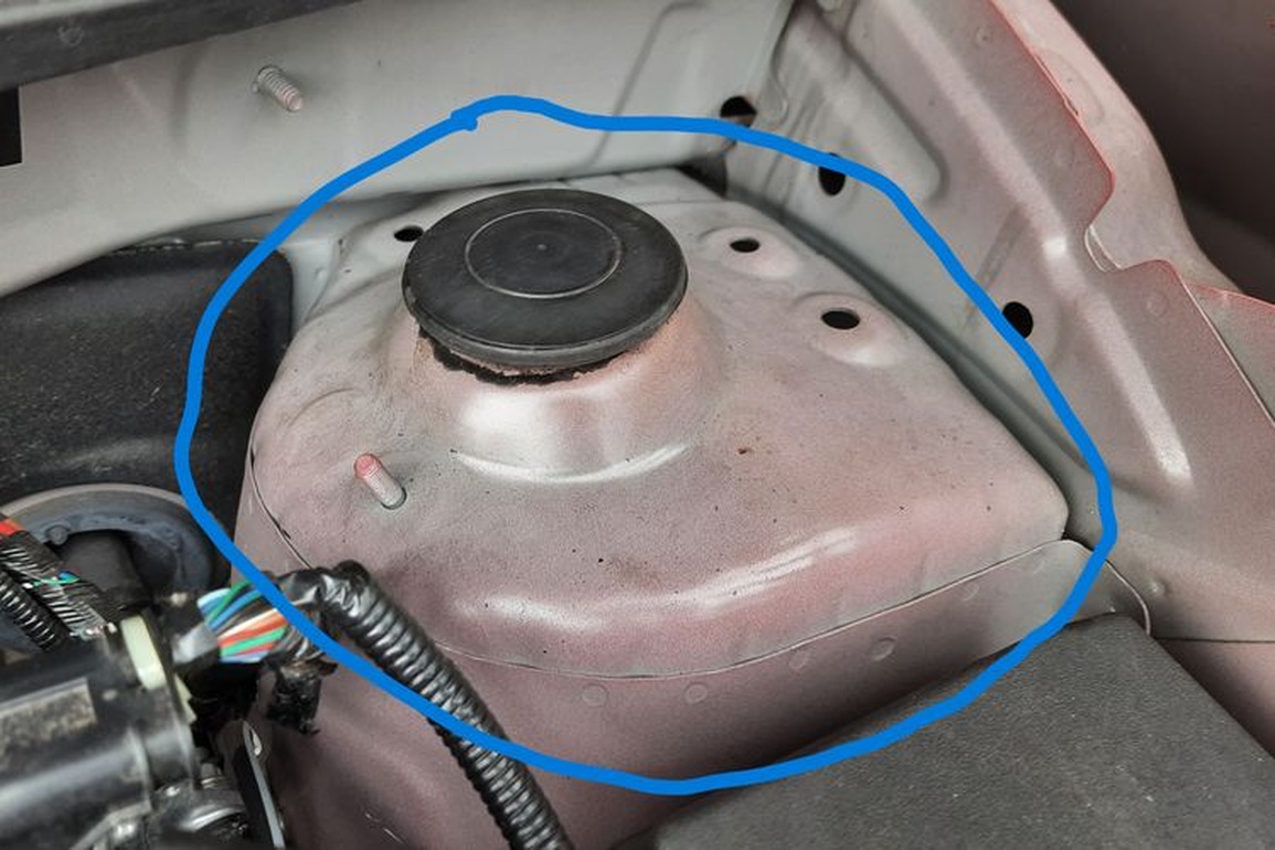 Toyota Việt Nam triệu hồi gần 200 xe Raize vì nguy cơ sập gầm - 1 Toyota Việt Nam triệu hồi gần 200 xe Raize vì nguy cơ sập gầm - 1