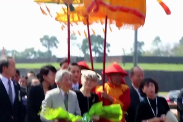 Huế tiếp đón Nhật hoàng Akihito và Hoàng hậu Michiko tại Ngọ Môn