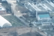 UAV tự sát của Ukraine tập kích làm nổ tung xe quân sự Nga