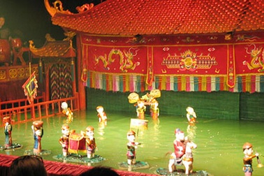 Chơi gì ở Hà Nội vào mồng 2 Tết Đinh Dậu?