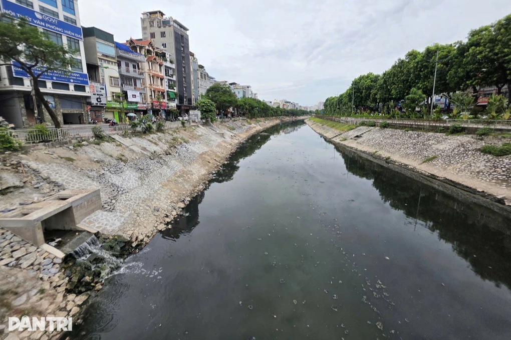 Chỉ còn gần 1 tháng, sông Tô Lịch sẽ hồi sinh - 1 Chỉ còn gần 1 tháng, sông Tô Lịch sẽ hồi sinh - 1