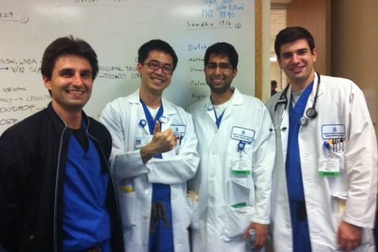 Bác sĩ nội trú Việt Nam - đi học, bác sĩ nội trú Mỹ - hành nghề