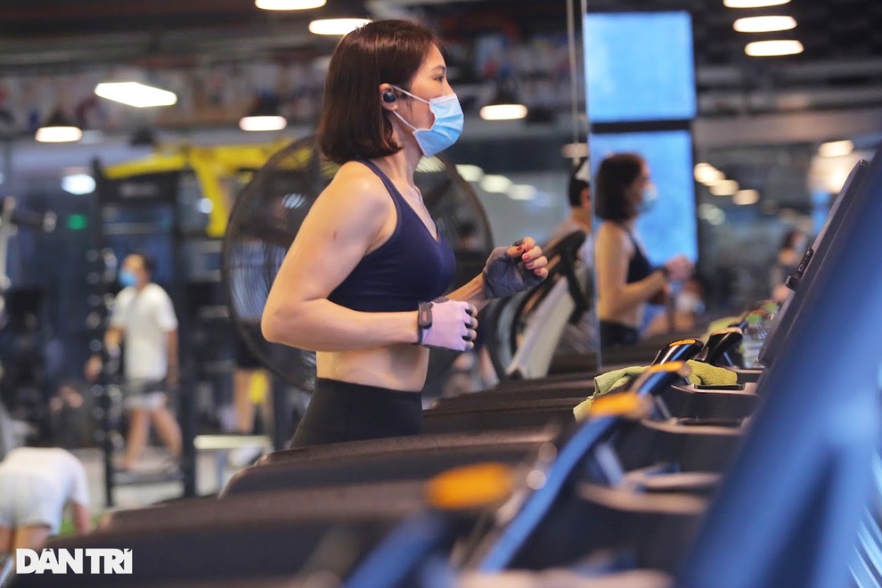 Nhiều phòng gym ở Hà Nội rón rén mở cửa, hạn chế nhận học viên mới - 14 Nhiều phòng gym ở Hà Nội rón rén mở cửa, hạn chế nhận học viên mới - 14
